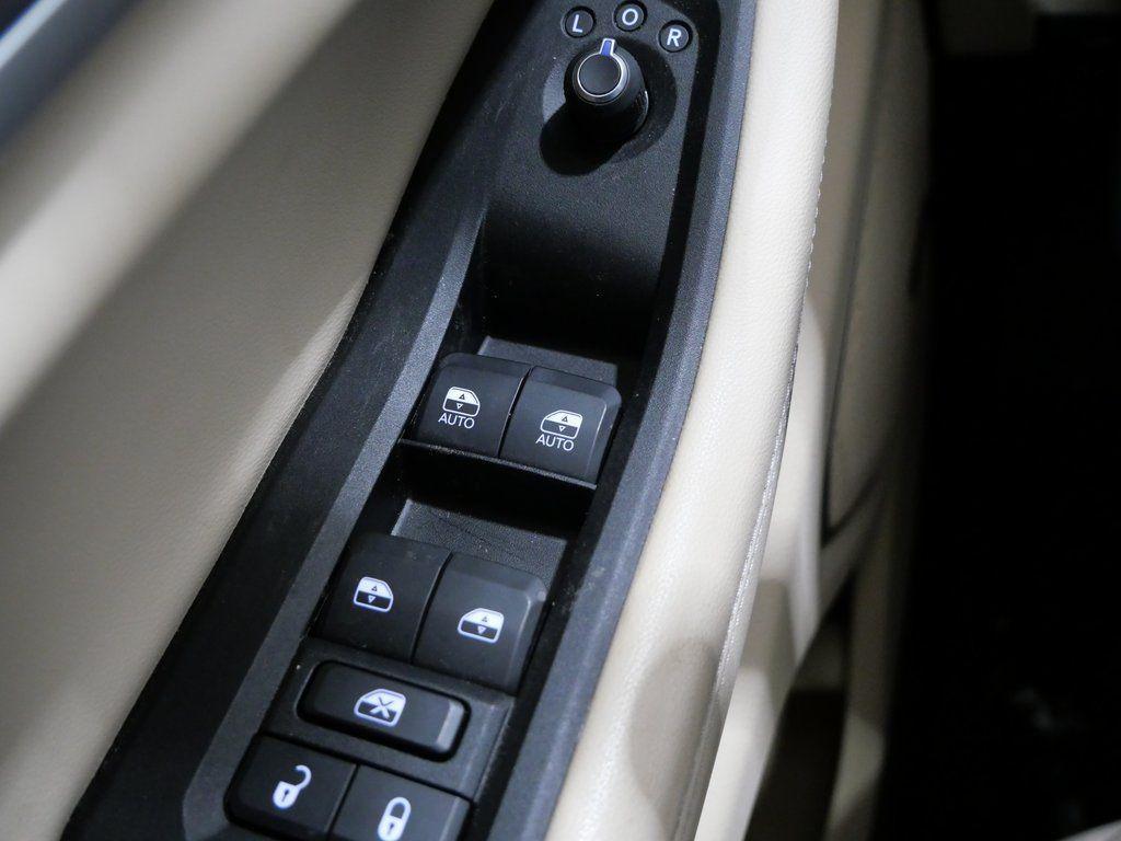 used 2021 Jeep Grand Cherokee L car, priced at $27,500