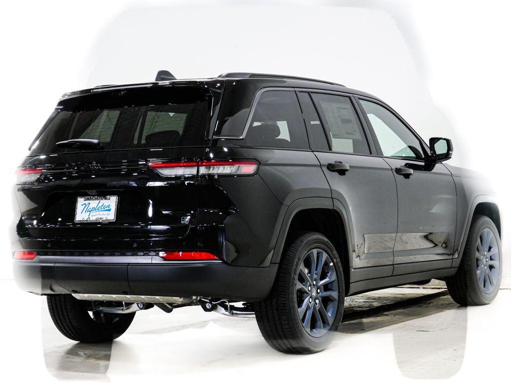 new 2026 Jeep Grand Cherokee car, priced at $44,714