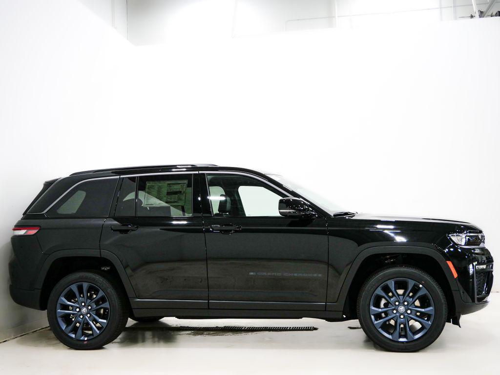 new 2026 Jeep Grand Cherokee car, priced at $44,714