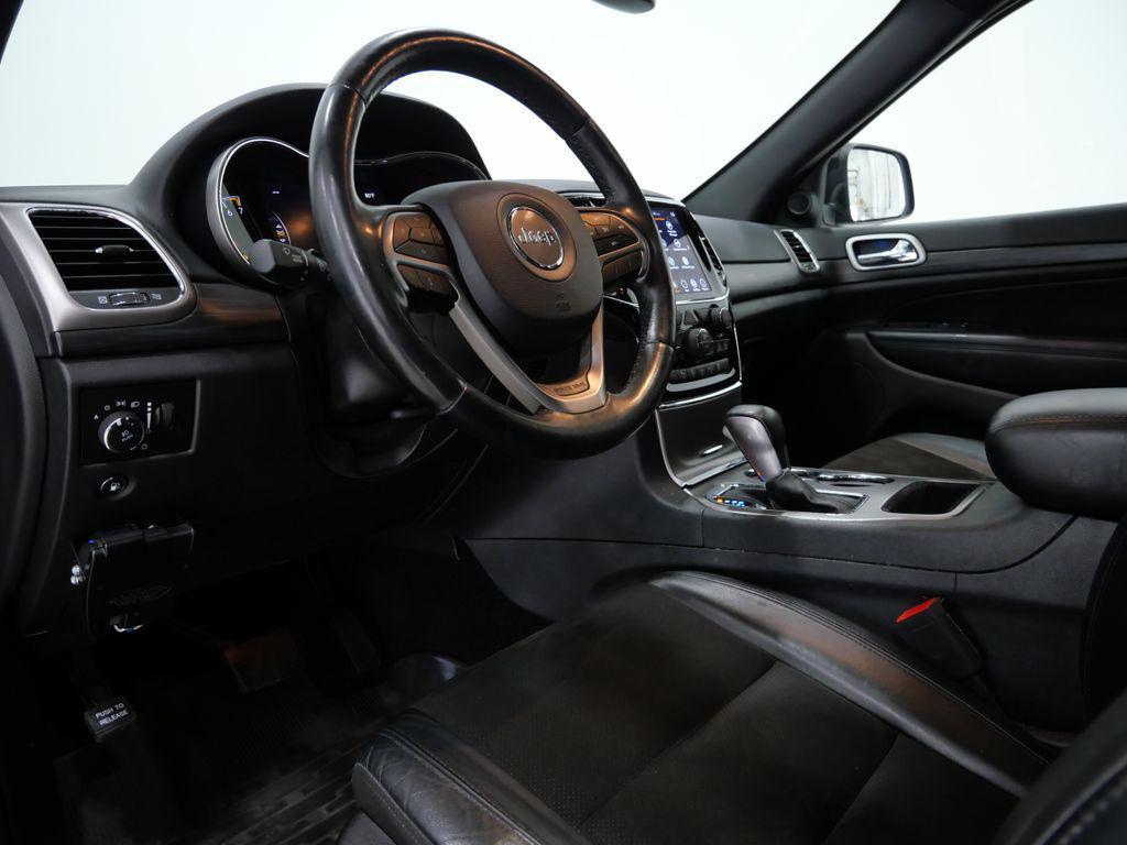 used 2020 Jeep Grand Cherokee car, priced at $25,312