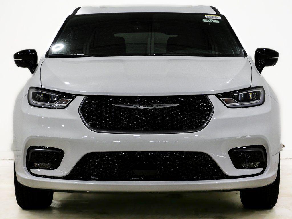 new 2026 Chrysler Pacifica car, priced at $44,642