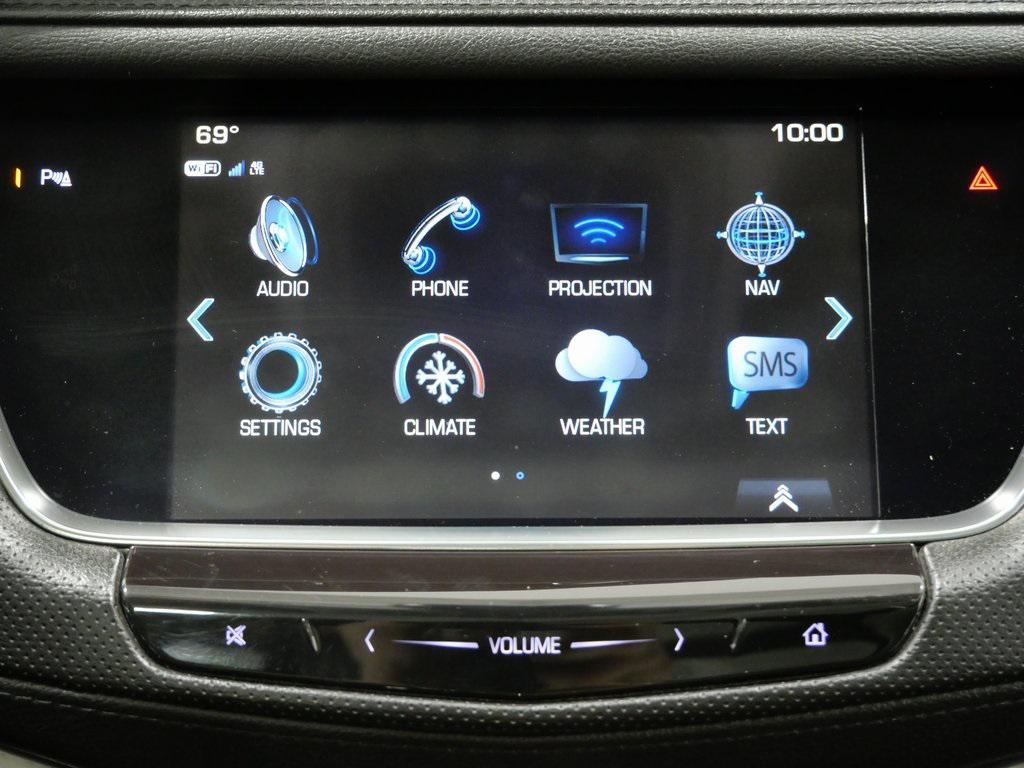2019 Stellar Black Metallic Cadillac XT5
