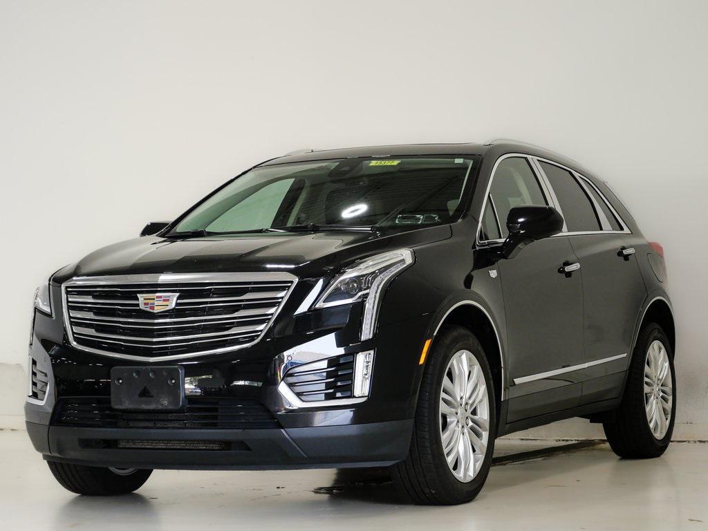 2019 Stellar Black Metallic Cadillac XT5