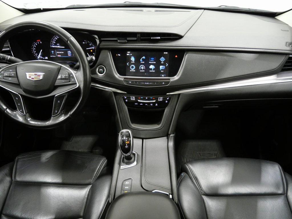 2019 Stellar Black Metallic Cadillac XT5