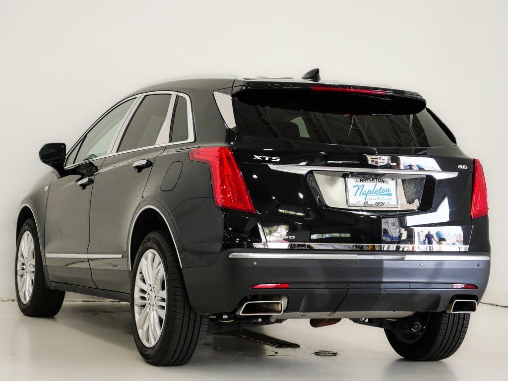 2019 Stellar Black Metallic Cadillac XT5