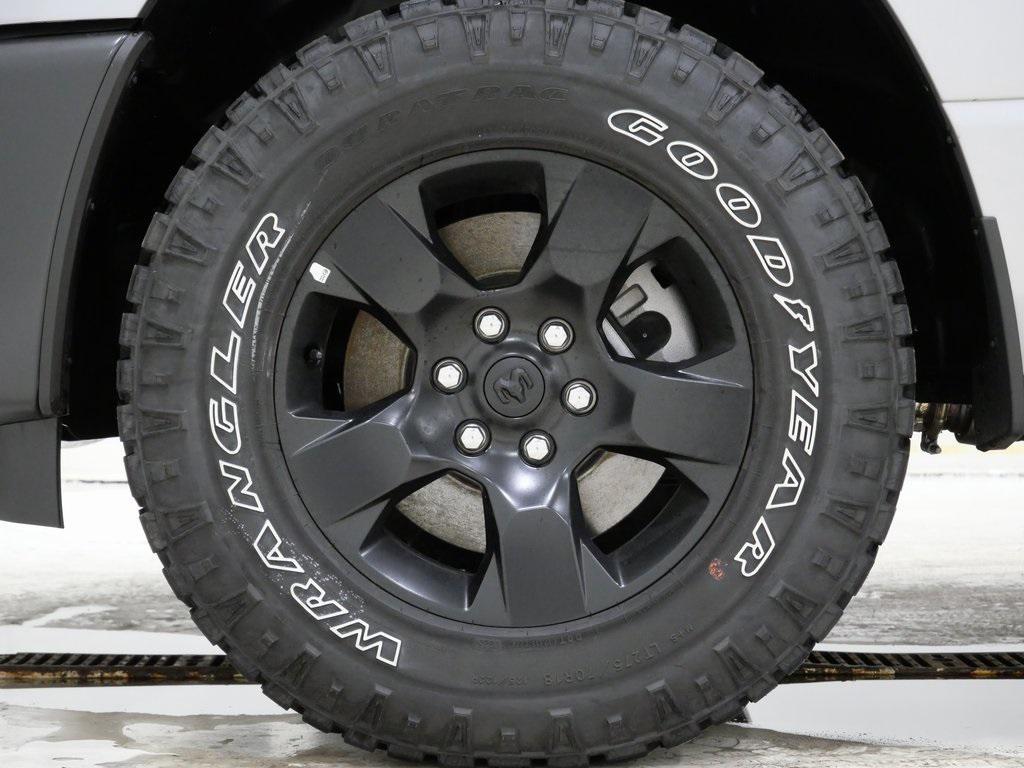 new 2025 Ram 1500 car, priced at $42,981