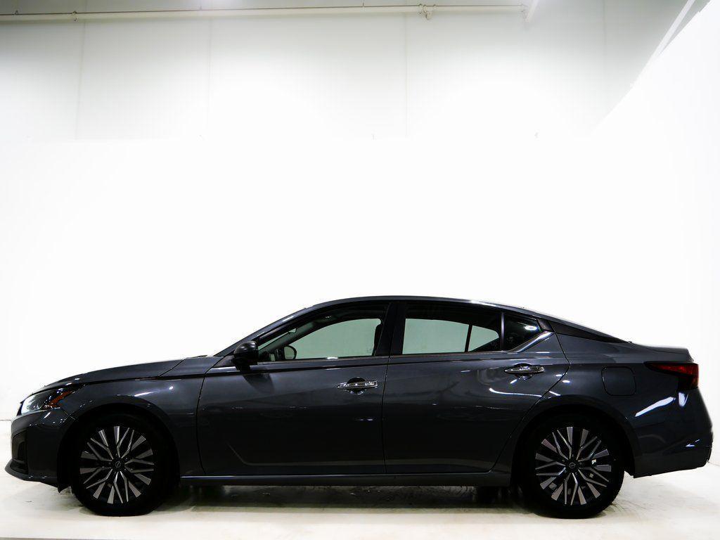 used 2024 Nissan Altima car, priced at $17,400
