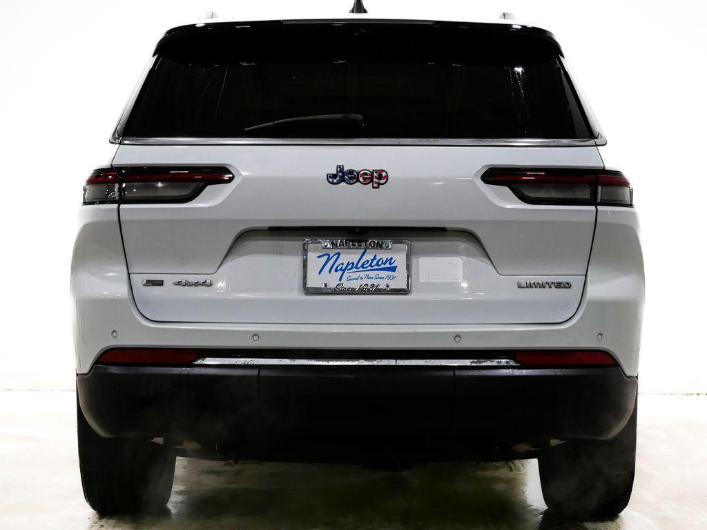 used 2021 Jeep Grand Cherokee L car, priced at $28,000