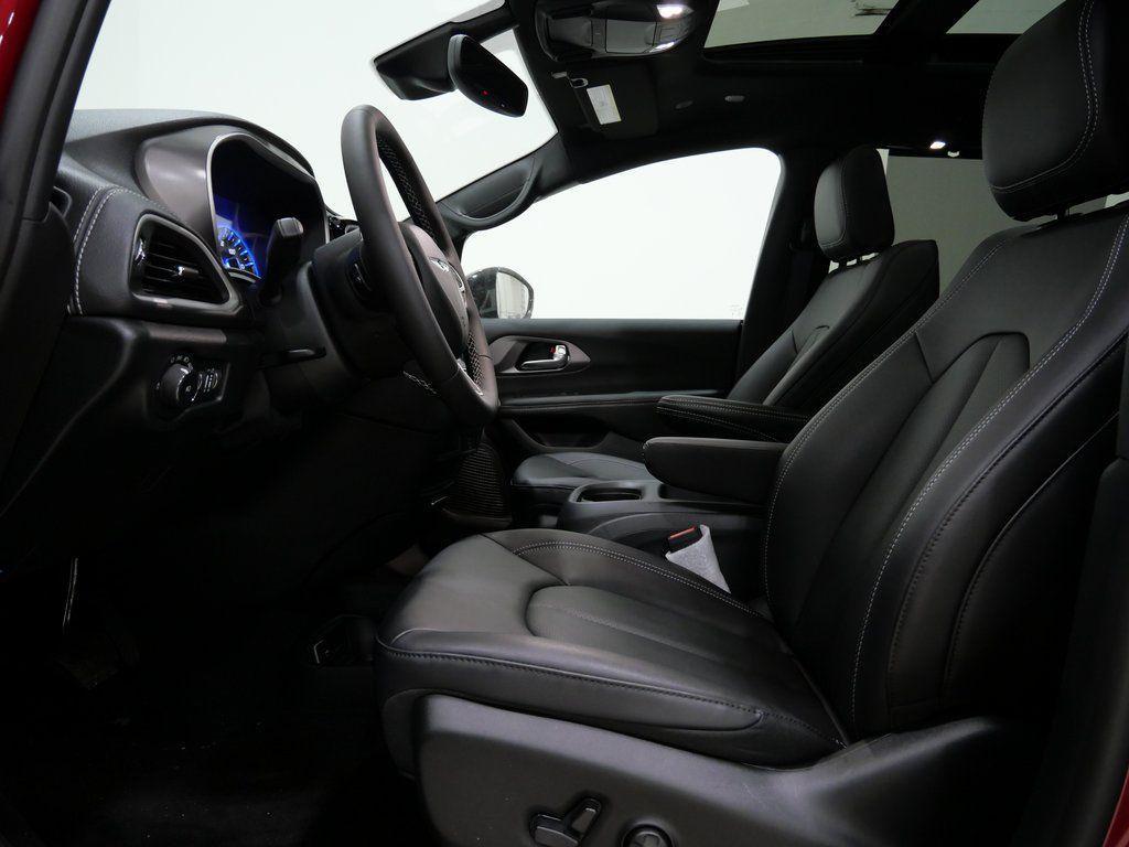new 2026 Chrysler Pacifica car, priced at $45,650