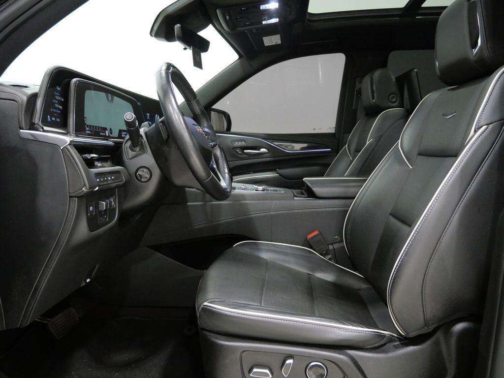 used 2023 Cadillac Escalade car, priced at $66,412