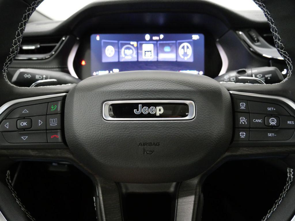 new 2026 Jeep Grand Cherokee car, priced at $46,064