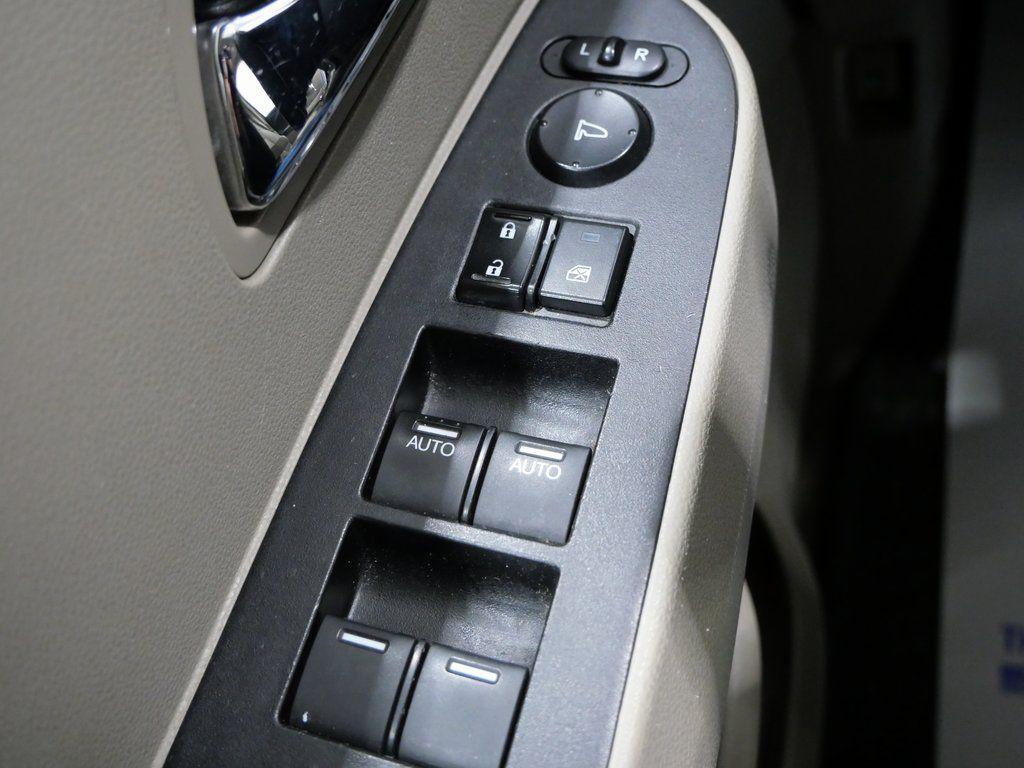 used 2014 Honda Odyssey car, priced at $10,500