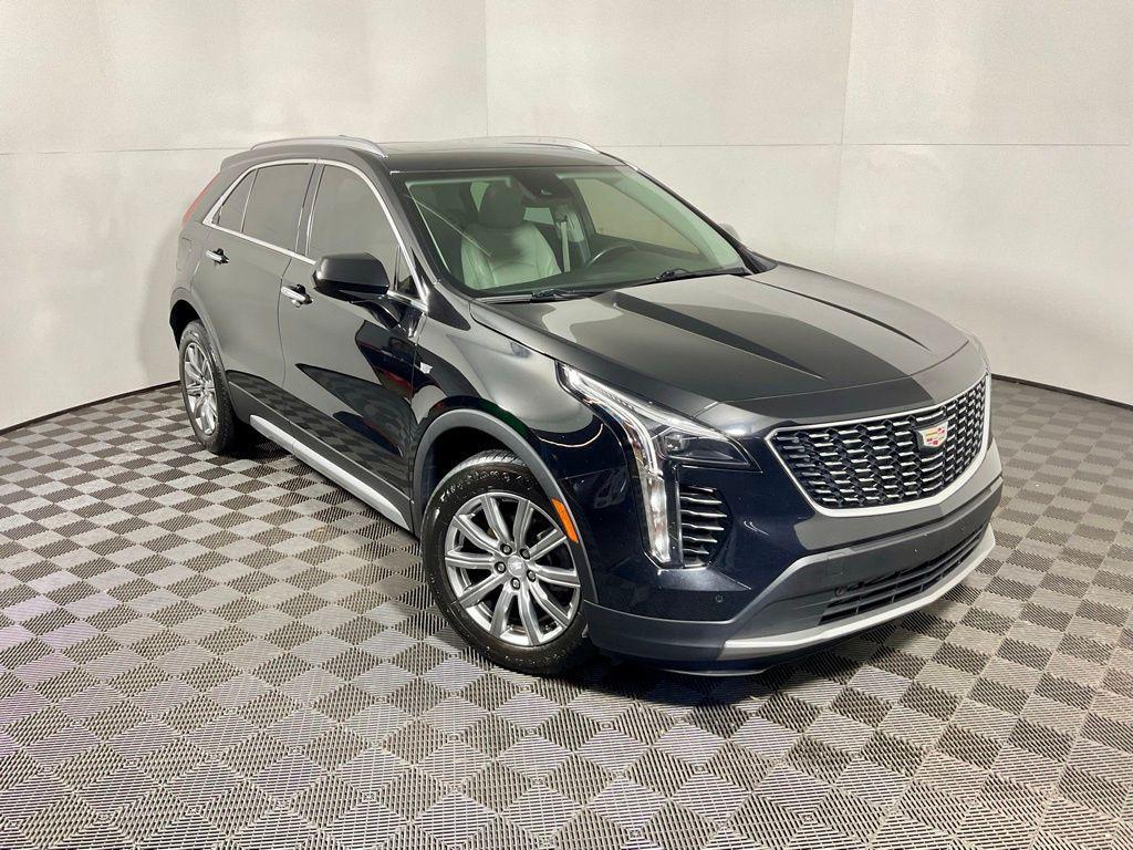 used 2020 Cadillac XT4 car, priced at $20,000