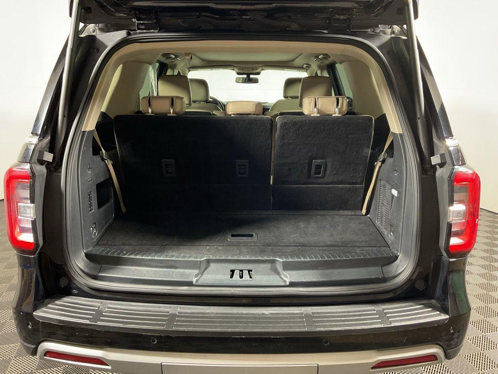 used 2024 Ford Expedition car, priced at $42,350