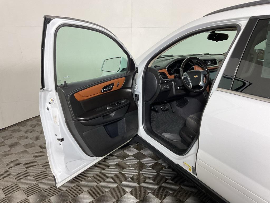used 2017 Chevrolet Traverse car, priced at $10,500