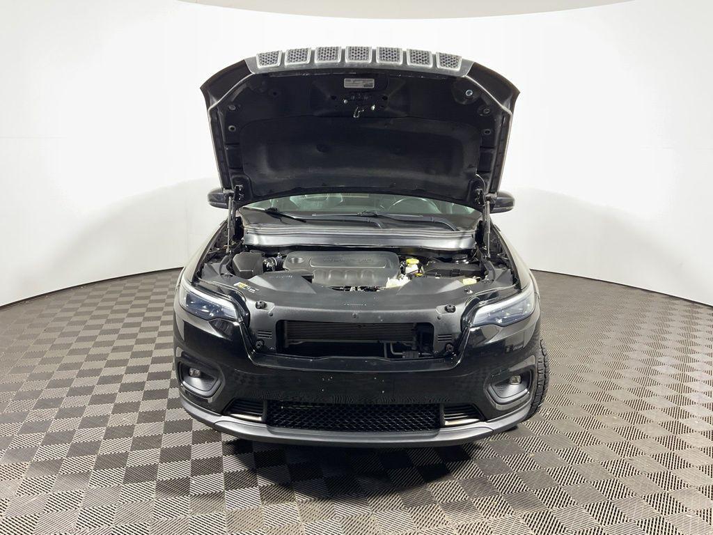 used 2020 Jeep Cherokee car, priced at $16,500