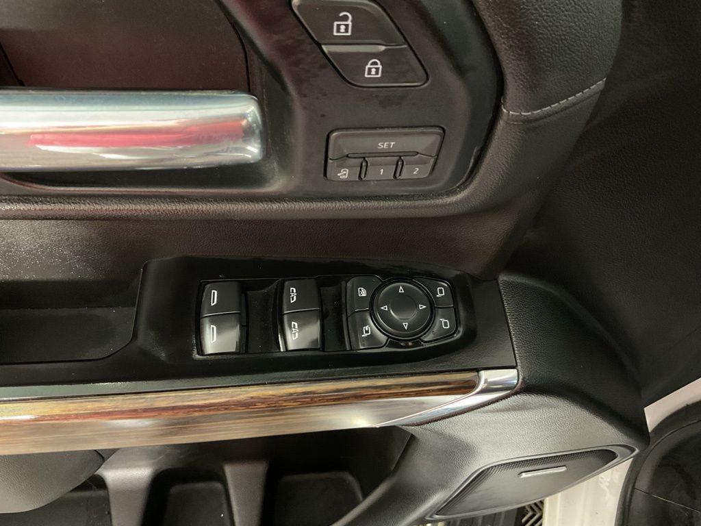 used 2019 Chevrolet Silverado 1500 car, priced at $31,289