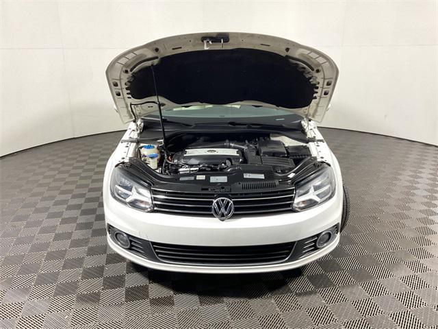 used 2012 Volkswagen Eos car, priced at $8,000