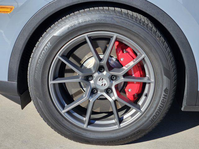 used 2025 Porsche Cayenne car, priced at $128,150