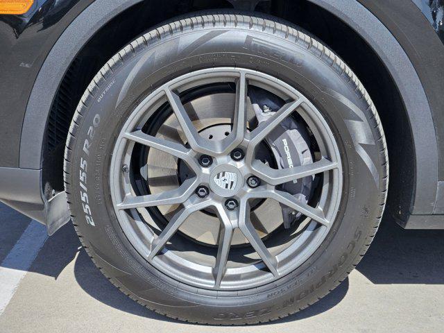 used 2025 Porsche Cayenne car, priced at $92,897