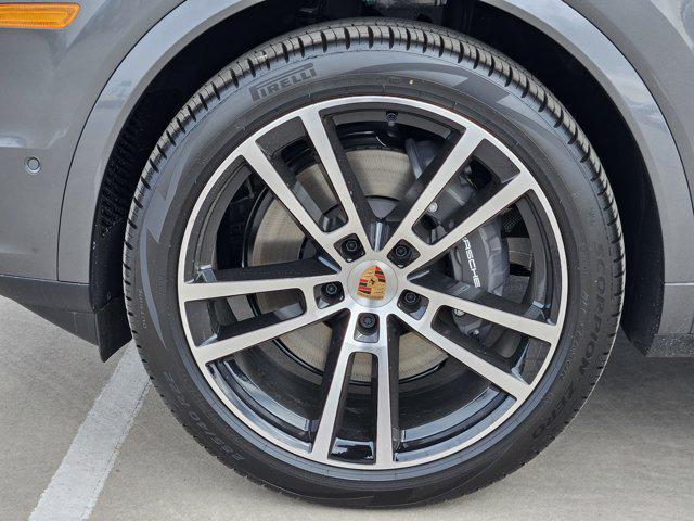 new 2026 Porsche Cayenne car, priced at $113,210