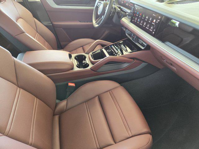 new 2025 Porsche Cayenne car, priced at $143,585