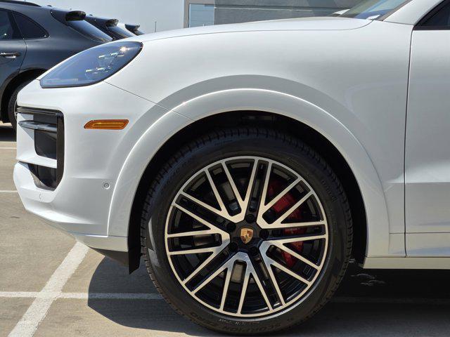 new 2025 Porsche Cayenne car, priced at $143,585