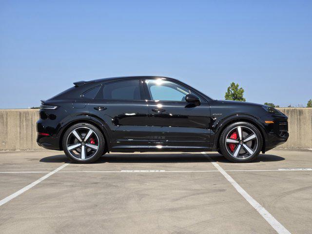 new 2025 Porsche Cayenne car, priced at $192,915