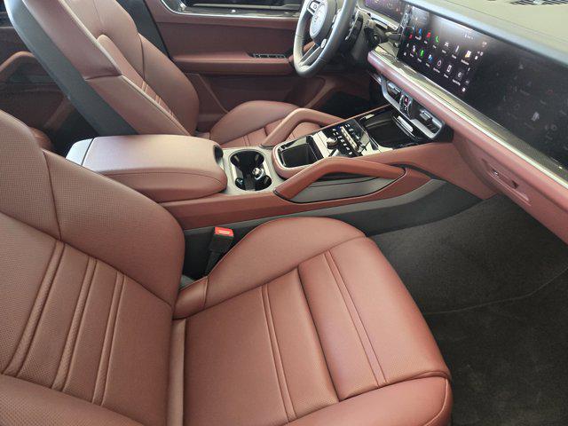 new 2025 Porsche Cayenne car, priced at $192,915