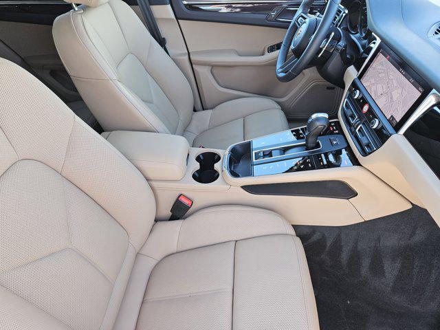 used 2025 Porsche Macan car