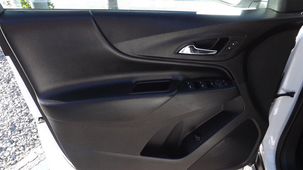 used 2022 Chevrolet Equinox car, priced at $23,995