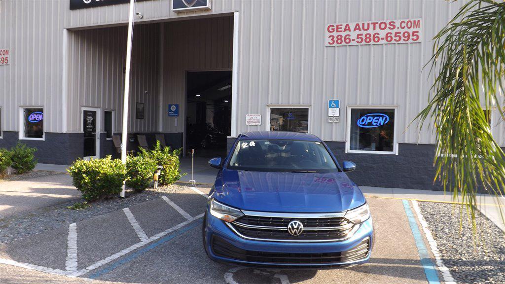 used 2024 Volkswagen Jetta car, priced at $22,995