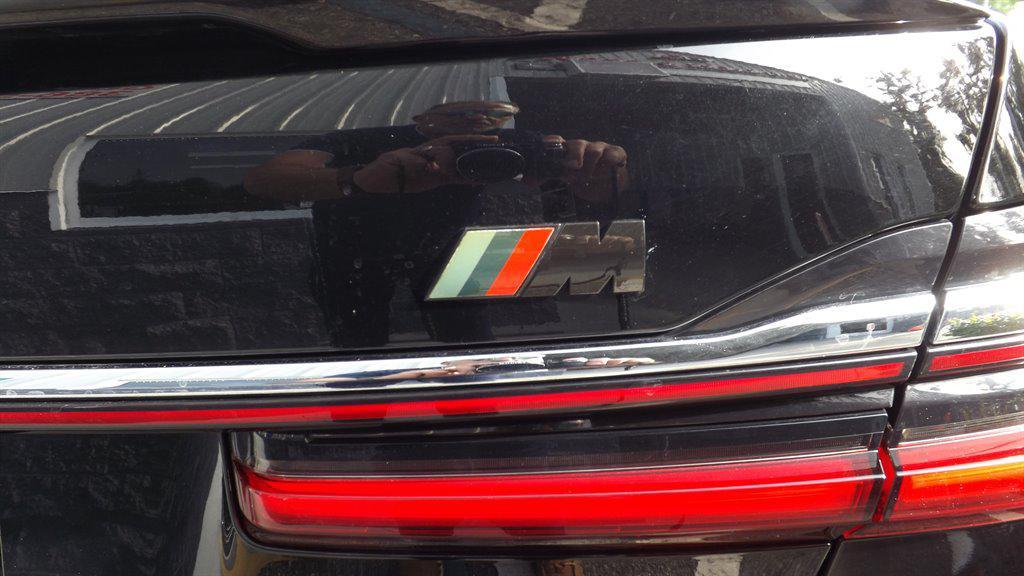 used 2022 BMW 740 car, priced at $38,250