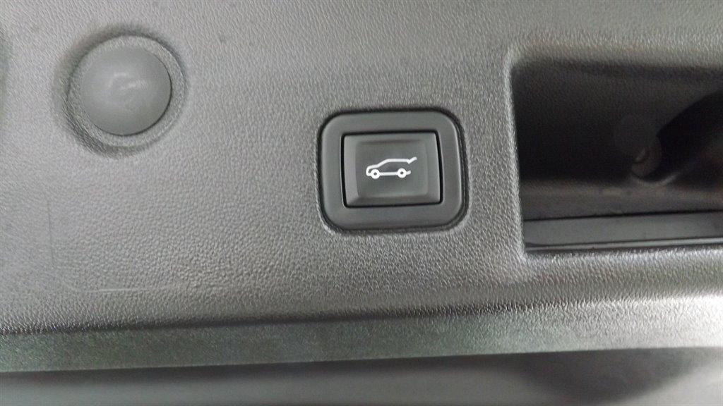 used 2024 Chevrolet Equinox car, priced at $24,995