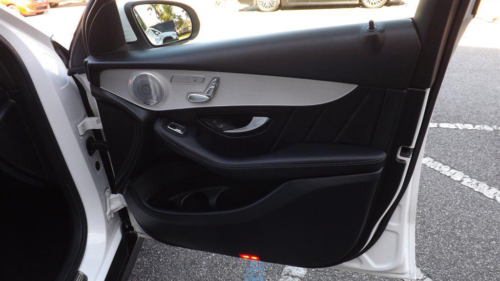 used 2020 Mercedes-Benz GLC 300 car, priced at $26,995
