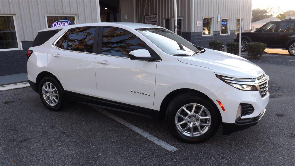 used 2024 Chevrolet Equinox car, priced at $24,995