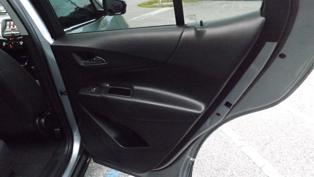 used 2024 Chevrolet Equinox car, priced at $25,995