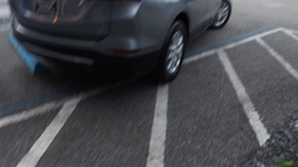 used 2024 Chevrolet Equinox car, priced at $25,995