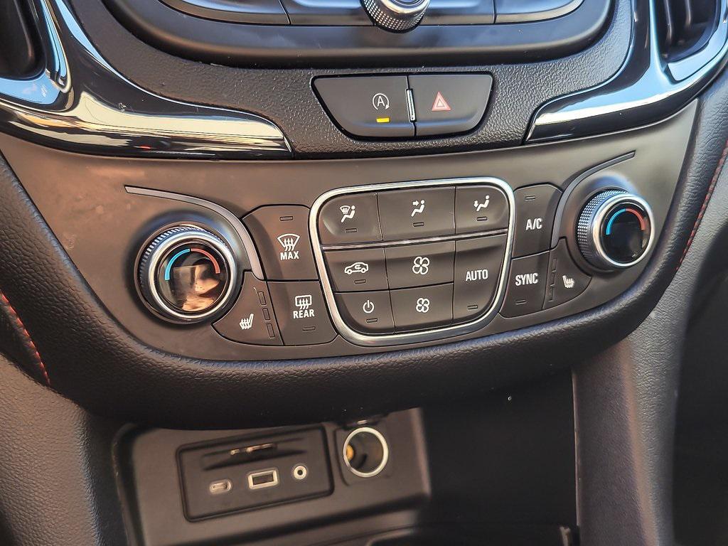 used 2024 Chevrolet Equinox car, priced at $26,989