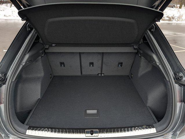 new 2025 Audi Q3 car, priced at $47,575