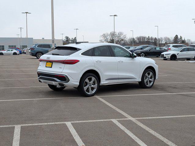 new 2025 Audi Q5 car, priced at $59,630