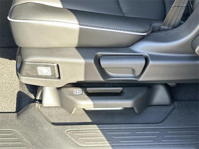 new 2026 Honda Odyssey car, priced at $46,164