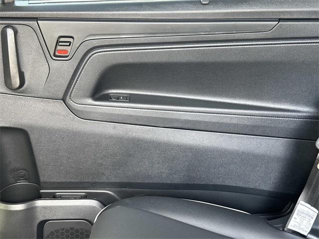 new 2026 Honda Odyssey car, priced at $46,164