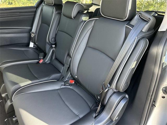 new 2026 Honda Odyssey car, priced at $46,164