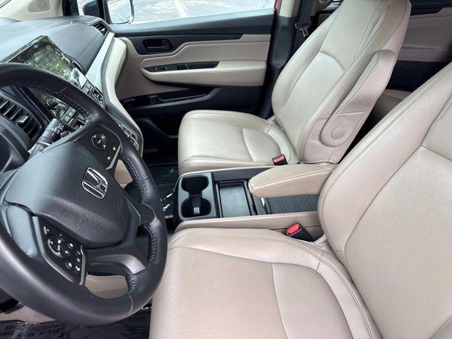 used 2023 Honda Odyssey car, priced at $32,700