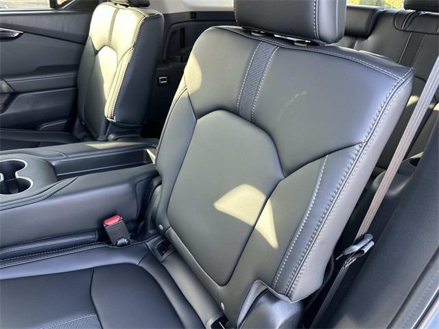 new 2025 Honda Pilot car, priced at $48,288