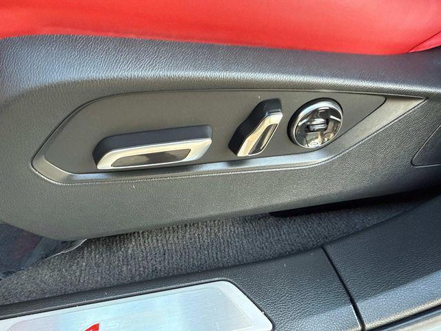 used 2025 Acura RDX car, priced at $45,400