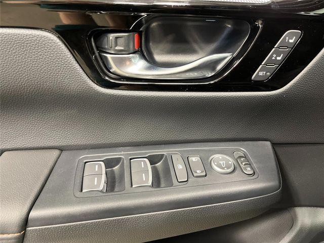 new 2026 Honda CR-V Hybrid car, priced at $42,038