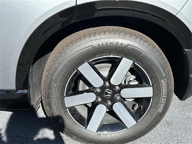 new 2026 Honda Prologue car, priced at $54,125