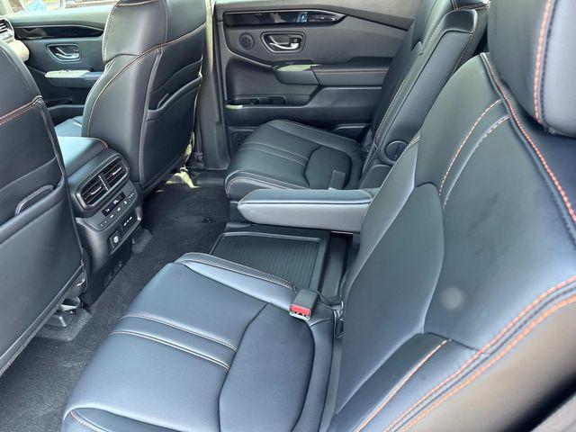 used 2025 Honda Pilot car, priced at $45,500